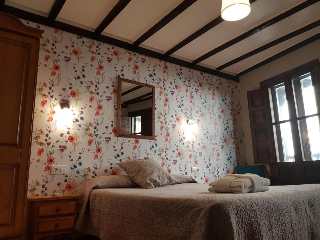 Hotel Juderia Valle Del Jerte カベズエラデルバレ エクステリア 写真